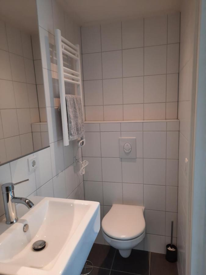 Luxe Ruime Studio Op Unieke, Rustige Locatie Dokkum Esterno foto